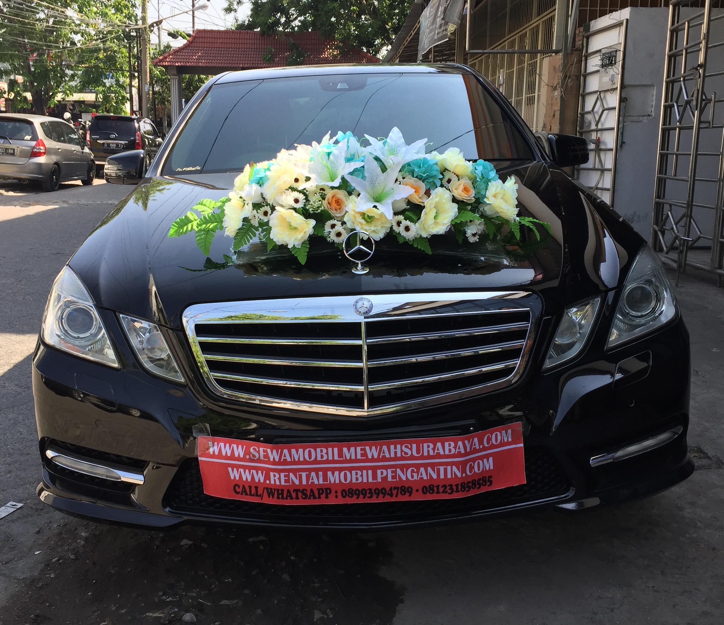 Sewa Mobil Pengantin Surabaya, Rental Mobil Pengantin Surabaya, Wedding Car Surabaya, Sewa Mobil Mewah Surabaya, Sewa Alphard Surabaya, Sewa Mobil Alphard Surabaya, Rental Alphard Surabaya, Rental Mobil Alphard Surabaya